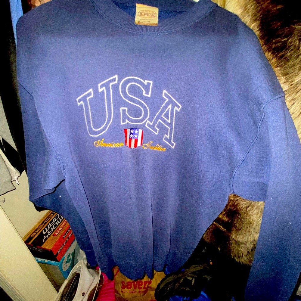 Light blue sweat shirt